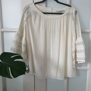 Like new Loft blouse with bell sleeve + fun detail